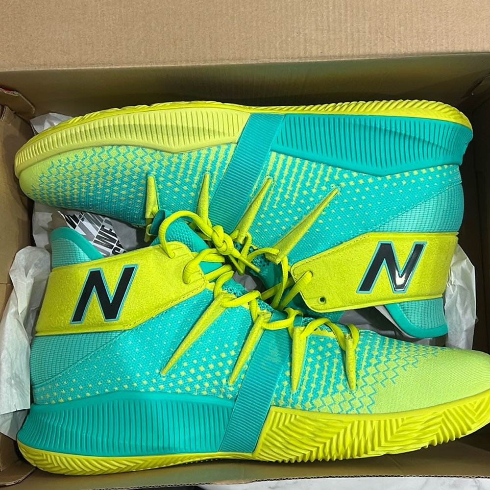 New Balance OMN1S | Size 15 Basketball Shoes | Never Worn
